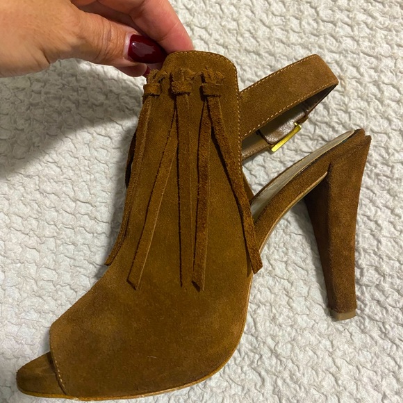 Beautiful Brown suede shoes Michael Kors Sz 6 - Picture 5 of 6